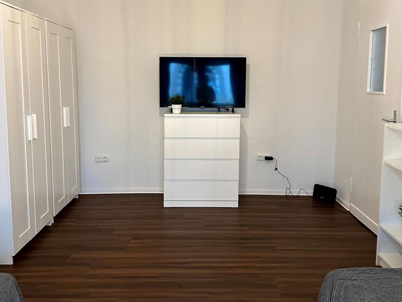 Cozy Apartment With Garden In Γκελσενκίρτσεν Εξωτερικό φωτογραφία